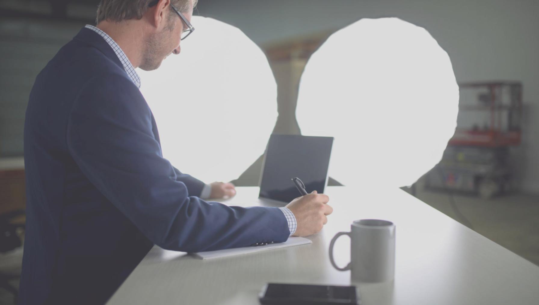 Market structure analysis showing institutional order flow and liquidity patterns